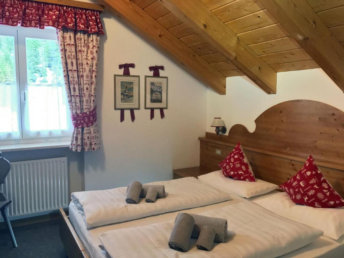 Rifugio Monti Pallidi Canazei Exteriör bild