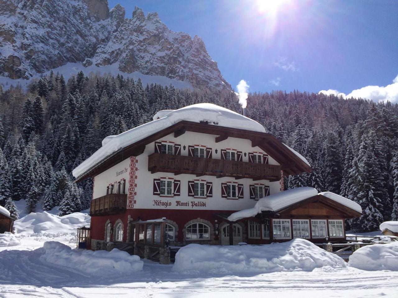 Rifugio Monti Pallidi Canazei Exteriör bild